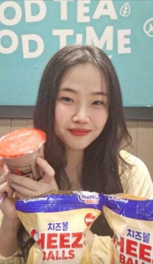 Snack Baru dari Cupbop Chatime 💜
Cemilan kekinian ringan dan renyah, cocok dimakan kapan aja dan dimana aja 💛
Ditemani dengan minuman nikmat