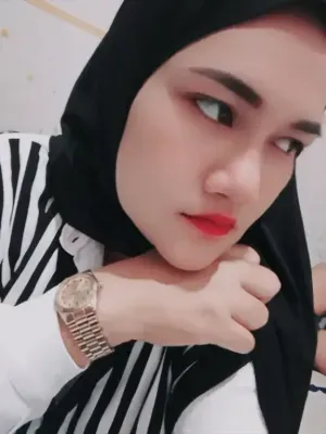 assalamualaikum perkenalkan kan saya Rina  umur 33thn asal dari kota palembang 
hobby saya bernyanyi 
doa kan semoga saya lolos audisi #audi