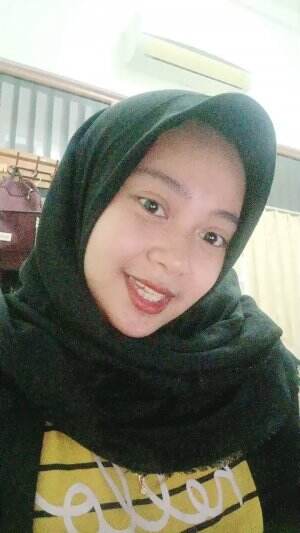 TheSingingBeeIndonesia_Putri Aulia Cahyani_Talenta_menyanyi 
