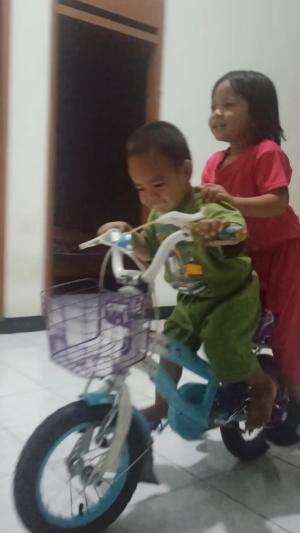 Kring... kring... ada sepeda