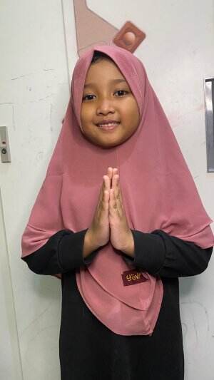 Assalamualaikum wr. wb.
perkenalkan nama saya Qannita shaqueena Mecca
umur saya 6 tahun
saya berasal dari sidoarjo jawa timur
Alhamdulillah 