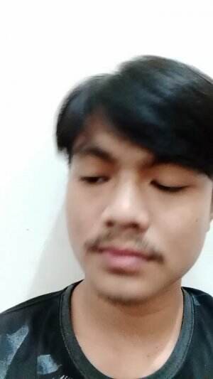 Terhanyut dalam kemesraan