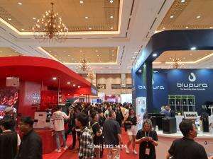 Antrian Acara World Of Coffee di JICC Senayan #Lagi mantau kerjaan karyawan 