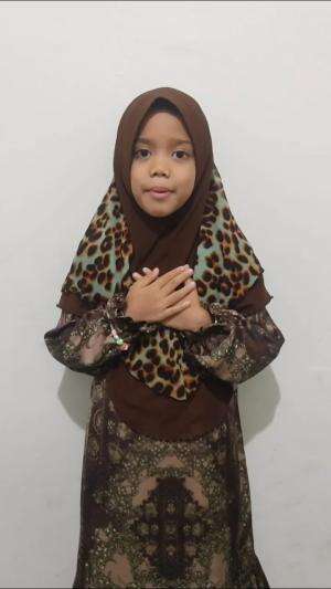 Calon peserta Hafiz RCTI 2024: Khadijah Ahmad Muchtar, 6 tahun Bandung. QS AlBaqarah 26-27