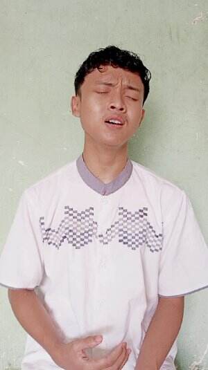 Ridwan Suryadin_19 Tahun_Tasikmalaya_Judul lagu Muhasabah cinta dan syaikhona