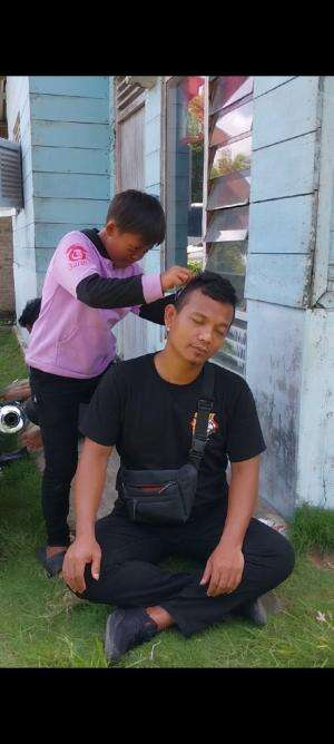 cabut rambut putih #MyFirstVideoOnHOT+ #funny #comedy #humor #lucu 
