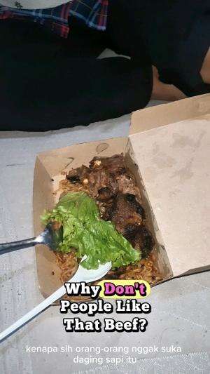 Dia Gak Suka Daging Tapi Malah Beli Mie Yg Ada Dagingnya😅🤭 #RCTIPlus #HOTrctiplus #shortplus #food #miejebew #mukbang #kuliner #foodie