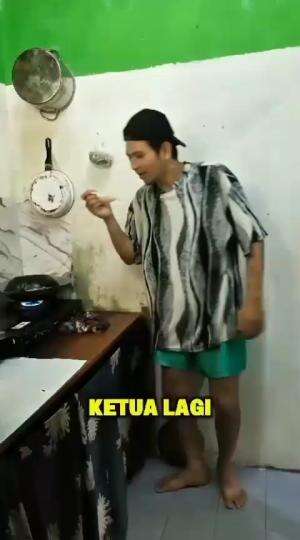 tor monitor ketua #Viral #trending #Comedy #Momen Kocak Sirqol 