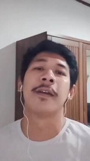 TheSingingBeeIndonesia_mr.iGap_Singing