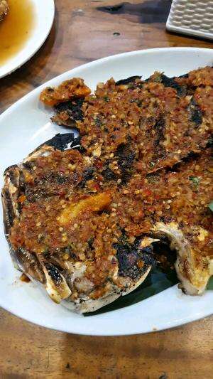 Ikan Bakar Keputih Barata Surabaya | Kuliner? #RCTIPlus #creatorrctiplus #shortplus #makan #ikanbakar #kuliner #food #foodie #masakanindones