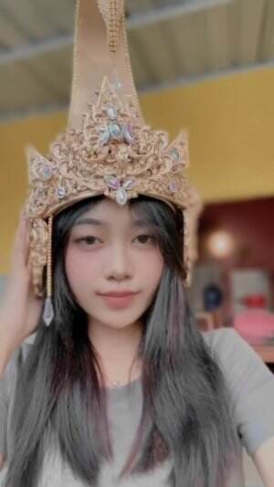 Bikin Aksesoris mahkota karnaval kostum Srikandi manah #HOTrctiplus #HUTRCTI32 #RCTIHUT32 #hutri80 #karnaval #karnavalagustusan #lutfiafifi 