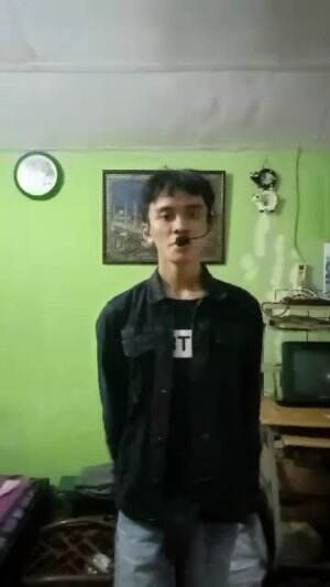 Ajie Purnama Atmaja Alzhiie 21 Tahun Kota Depok Indonesia Universe All I Wanna Do Pesawat Kertas 365 Harii O.O.O