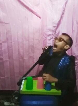 DJ MoreAim ..Virtualnya itu sedap kali,. Berakit-rakit ke hulu...yok jadian...aahhhh du du du