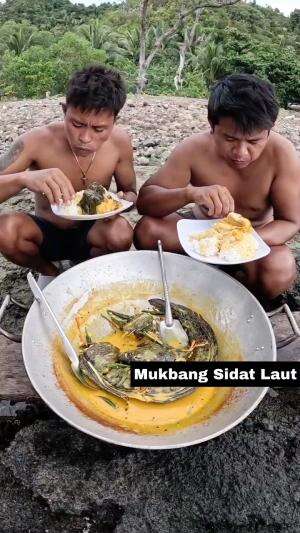 Mukbang Sidat Laut kuah Kuning