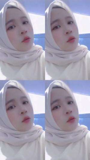 AQ suka kuning dosti..🥰kamu suka warna apa#MyFirstVideoOnHOT+