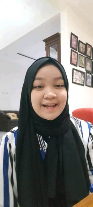 TheSingingBeeIndonesia_Dinda Nurcholishah_Talenta_(menyanyi) #audisiononlinthesingingbeeindonesia