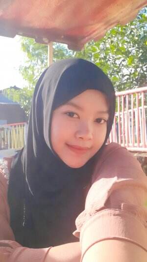 KDI2022 SISKA PERMATASARI BEKASI 23 TAHUN LAKSMANA RAJA DILAUT #ONLINEAUDITIONKDI2022