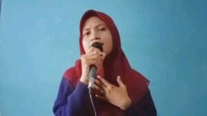 Khoirotun Nissa Imtihani_24th_Demak_Allah Allah Agitsna