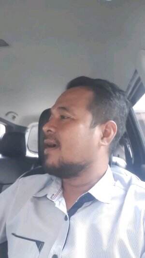 pura pura berwibawa hahahahahaha 