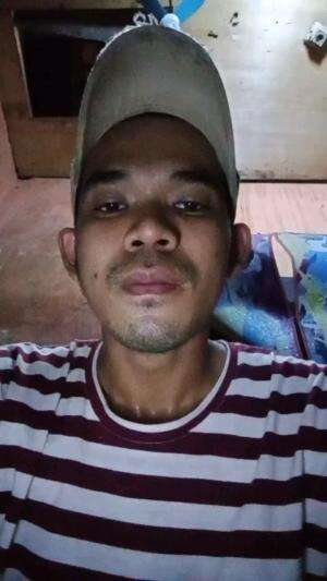 Anwarudin-Jakarta-umur 22 tahun 