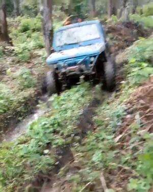 Latihan Offroad di Siosar Tanah Karo, banyak pilihan trek yang sangat menguji mental, ketahanan mobil dan para driver co driver. Trek tergol