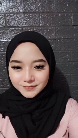 regia rahadini 24 tahun Kota Bandung. 