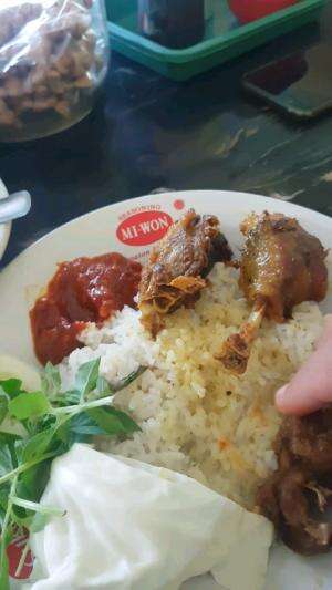 Bebek Goreng Legend Abah Khamim Gempol Kerep Gedeg Mojokerto
 #kuliner  #wisatakuliner  #Kulineran  #kuliner