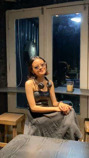 IDOL_XIII - DEWI KISWORO - 23 TAHUN - GUNUNGKIDUL - SINARAN