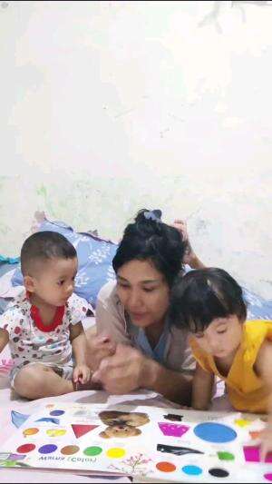 mengajak anak belajar itu sangat penting, untuk menyimpan memori di otak anak apa yg di ajarkan  RCTIPlus  #HOTrctiplus #belajar 