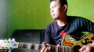 Ikan dalam kolam cover versi..grungedut..kiri kanan Gitar ok terimakasih votenya,rctiplusoke👍👍
