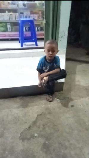 adek Ilham lagi menunggu sesuwatu