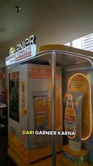 aku gak mau ketinggalan dan kamu juga jangan ketinggalan yahh keseruan serta promo menarik yg ada di Vending machine Garnier 😍
 #shortplus  