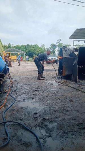 SEMANGAT BEKERJA
 #kerjalas
 #mengekasbucjet
 #welding 