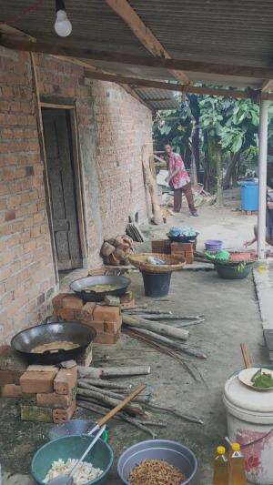 kekompakan ibu ibu tetangga untuk setiap hari kamis 
 #arisanyasinan  #rutinitasibuibu  