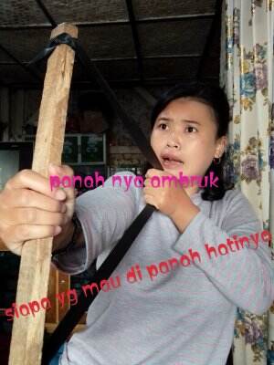 joget nya bawa panah nih 🤭
