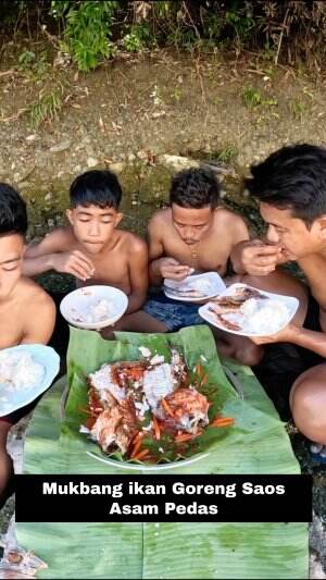 Mukbang ikan Goreng Saos Asam Pedas part. 4  #Mukbang  #ikangoreng  #saos  #Makanan Pedas 