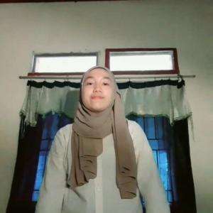 IDOL_XIII halo nama aku siti fadilla,usia aku 16 thn, asal aku dari bojonggede, judul lagu satu satu 