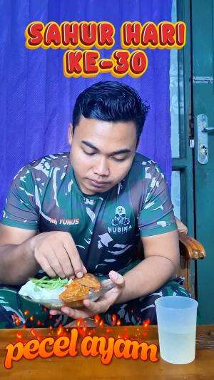 Sahur Pak Tentara Hari Ke-30 #AyoKitaSahur  #tni  #Apapun pangkat mu, menjadi anggota TNI adalah sebuah kebanggan besar buat keluarga❤️ #kdm