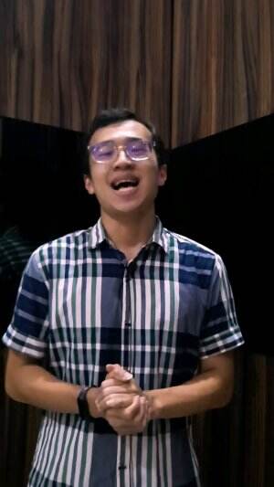 IDOL_XII HARRY SENTOSA 24 tahun JAKARTA COLORBLIND