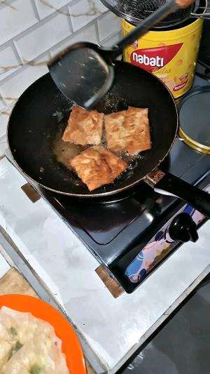 Membuat Camilan Enak Yang  Bikin Nagih Dengan Modal Pas Pasan Part 2✨️😊 #RCTIPlus #HOTrctiplus #shortplus  #reseprumahan #cooking #masak  #f