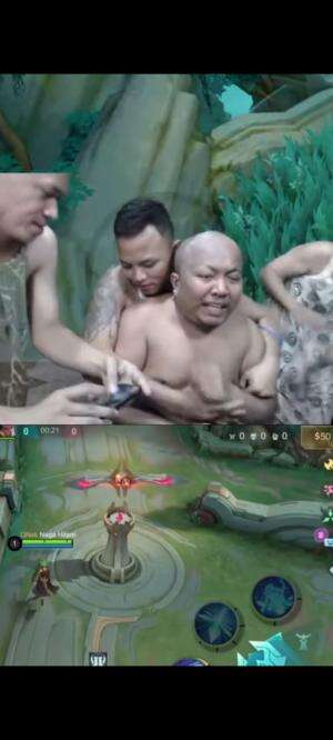 ketua mau mitik tp di iket lc + suara di akhir video
 #mobilelegends  #fyp  #pascol  #ketua  #mlbb  #mlbbcreator 