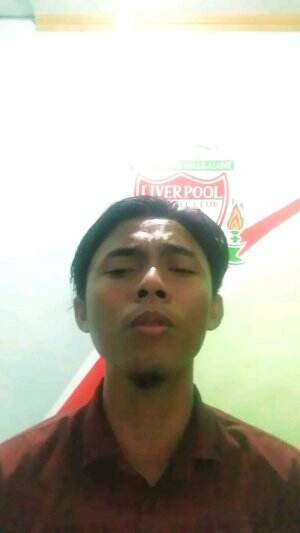 Bismillah, Assalamu'alaikum.. Nama : Alfi Mutiara Alam - 19 Tahun - Lamongan.. Judul lagu : Surgamu & Pintu taubat.. 