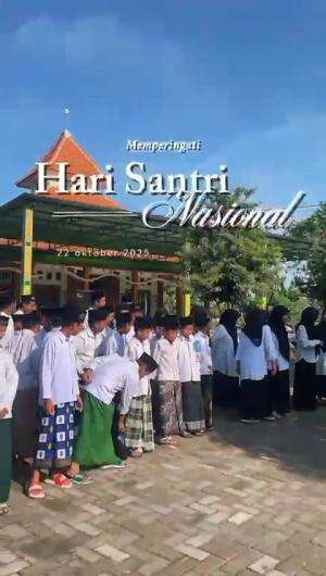 Apel pagi dalam rangka memperingati hari santri nasional 2025 

#RCTIPlus #HOTrctiplus #icrcti #RCTIoke #rctiofficial #fyp 