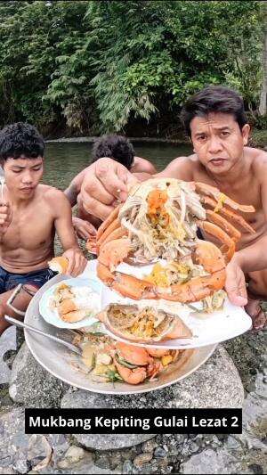 Mukbang Kepiting Gulai Lezat 2 #Mukbang #kepiting #lezat #kuliner #RCTIPlus 
