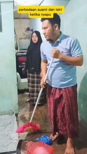 perbedaan suami dan istri 😁

 #komedi  #hiburan  #videolucu  #dramarumahtangga 