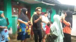 Lagu sunda pengamen jalanan kahayang kekeh asal tasikmalaya, musisi jalanan