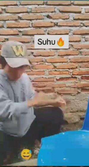 SUHU

#videolucu #videokocak #videohalu #videojenaka #videomeme #videongakak