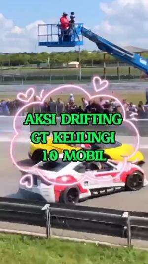 Aksi Drift Kelas Dewa
 #drifting  #otomotif  #kendaraan 
