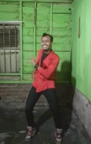 jadilah bintang... pengen jumpa om ivan gunawan ...