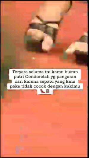 #videolucu
AKU BUKAN CINDERELA MAS